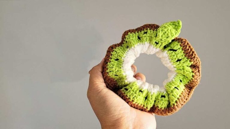 5 Free Crochet Fruit & Desert Accessory Patterns