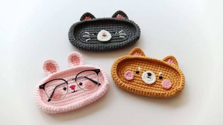 Crochet Animal Themed Glasses Holder Pattern
