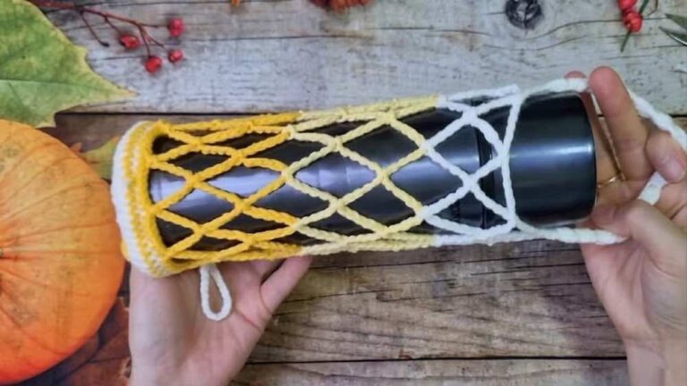 Reversible Crochet Water Bottle Holder Pattern For Summer