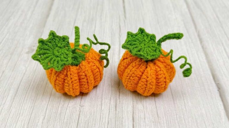 Crochet Nest: Crochet Pumpkin with Maple Leaf & Vine Tutorial