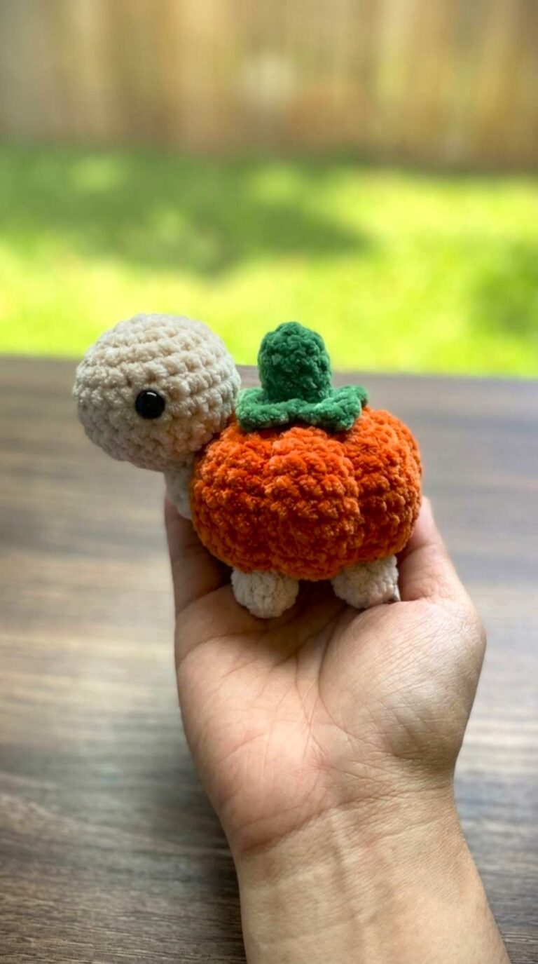 Crochet Pumpkin Baby Turtle Amigurumi for Fall & Halloween