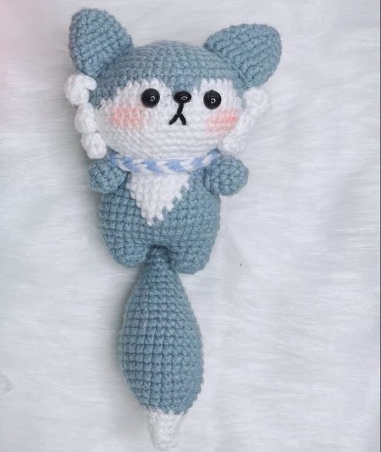 Free Crochet Kawaii Long-Tail Fox Amigurumi for Fall