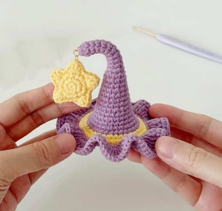 Xiaoshimei: Crochet Elf Wizard Hat with Star Charm Tutorial for Halloween