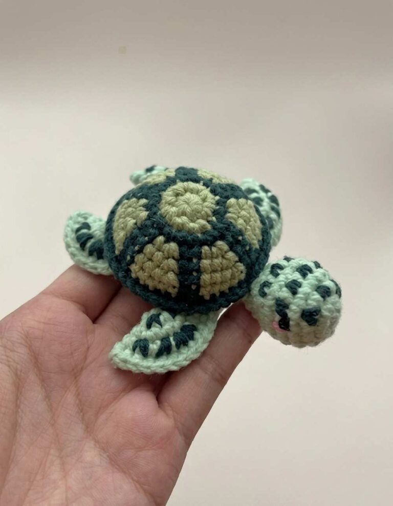 Chubby Cheeks: How to Crochet Spotted Sea Turtle Amigurumi Tutorial for Summer