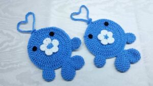 Crochet Oli: Crochet Whale Wallet & Pouch for Summer