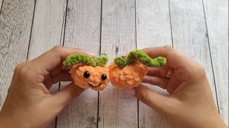Free Crochet Small Smiling Pumpkin Plushie Pattern for Fall