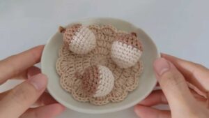 Avocado Handmade: Crochet Miniature Acorn Amigurumi for Fall