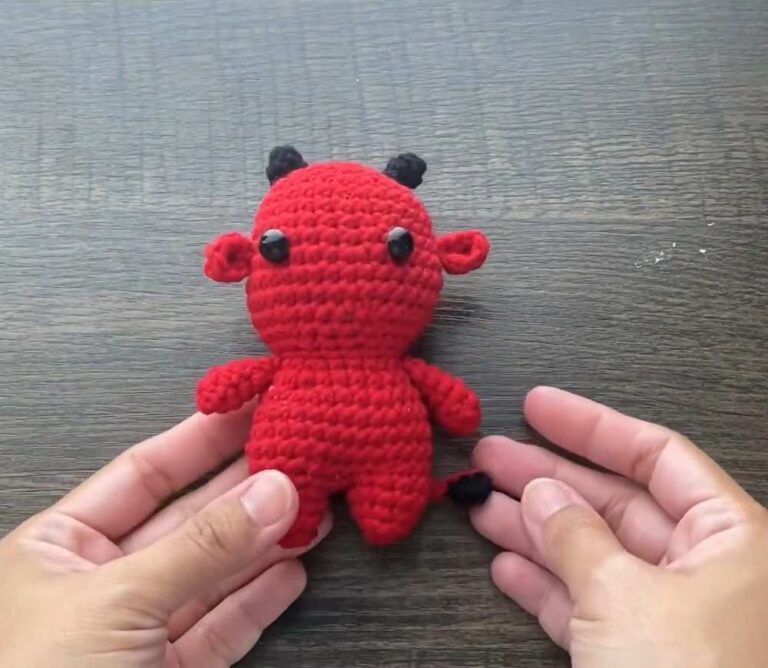 Tranglamcrochet: Crochet Halloween Red Monster Plushie & Amigurumi Pattern