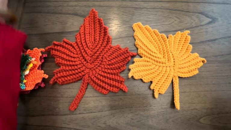 How to Crochet ELEGANT Maple Leaf For Fall & Halloween